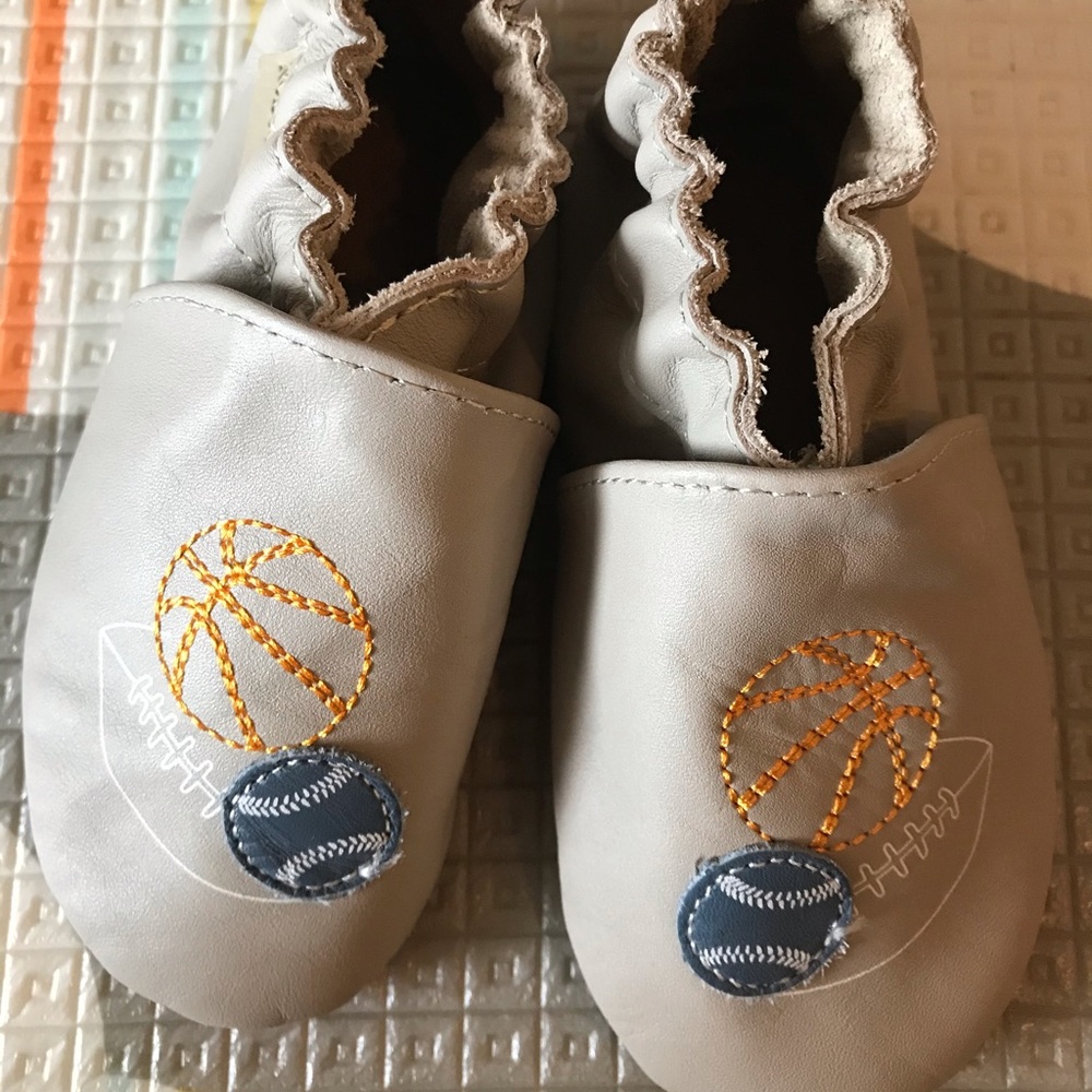 Robeez Soft Soles Crib Shoe